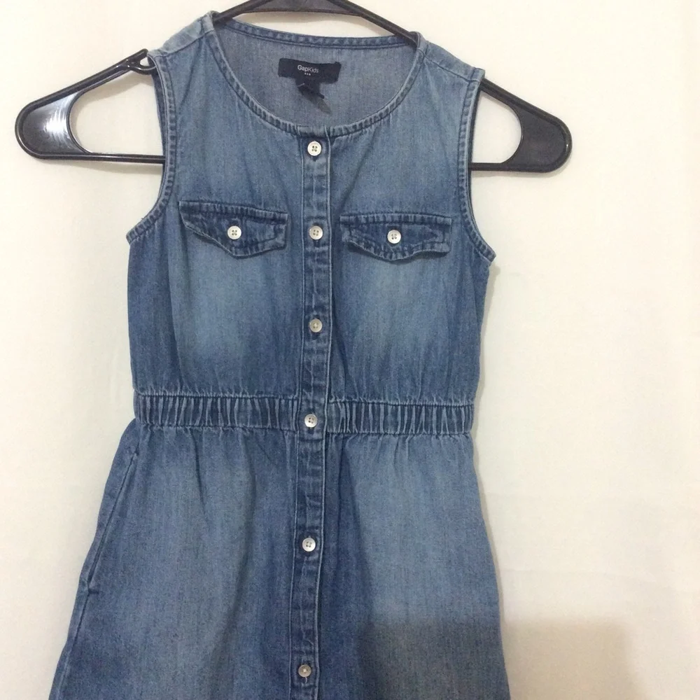 3/&35❤️Gapkids girl denim button down dress size S